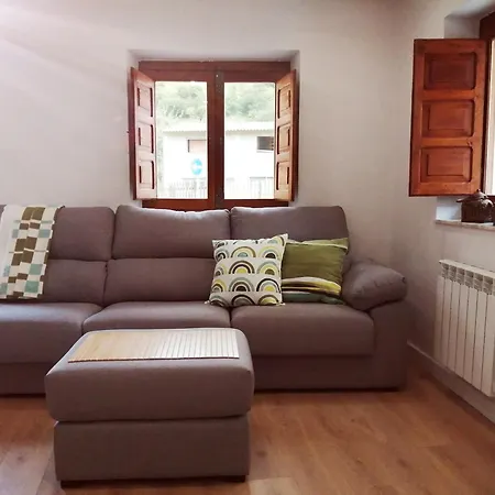 Ca'l Cura بيت للعطل