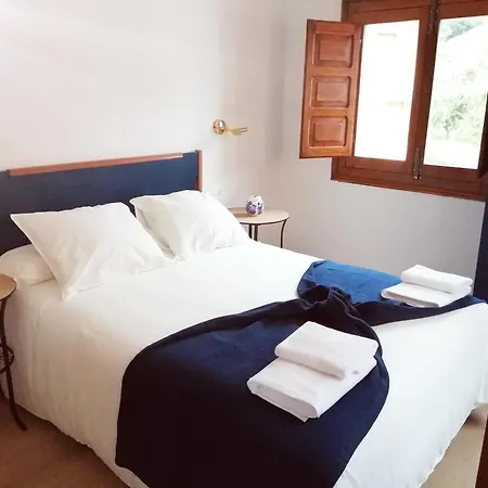 Ca'l Cura Nyaraló Pola de Pino